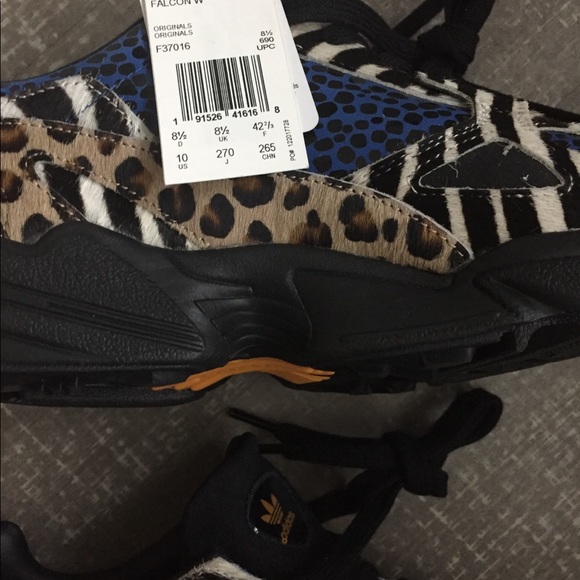 Adidas - Picture 3 of 6